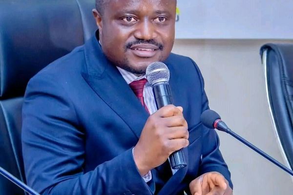 DÉNONCER L'INCOMPÉTENCE : UNE FAUTE POLITIQUE AU CONGO ?